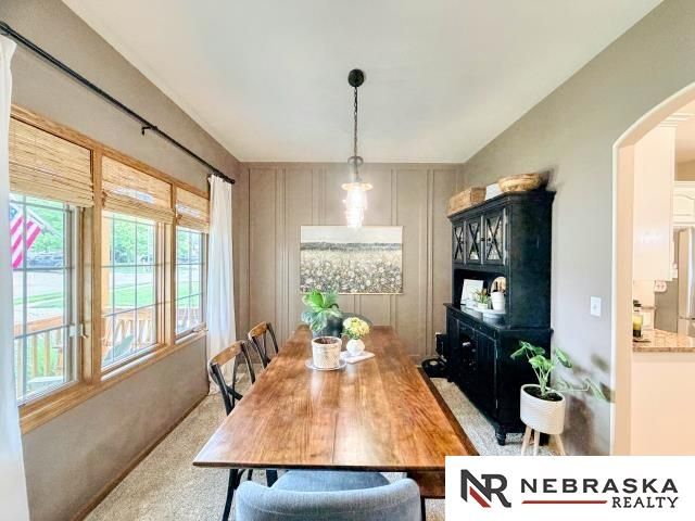 10708 S 214th Street, Gretna, NE 68028