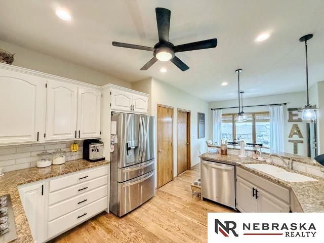 10708 S 214th Street, Gretna, NE 68028