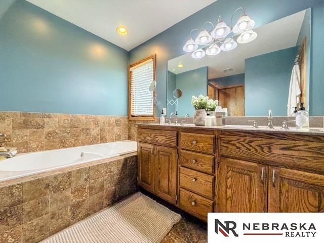 10708 S 214th Street, Gretna, NE 68028