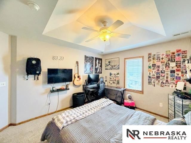 10708 S 214th Street, Gretna, NE 68028