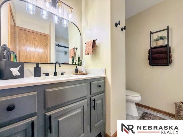 10708 S 214th Street, Gretna, NE 68028