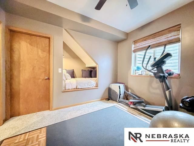 10708 S 214th Street, Gretna, NE 68028