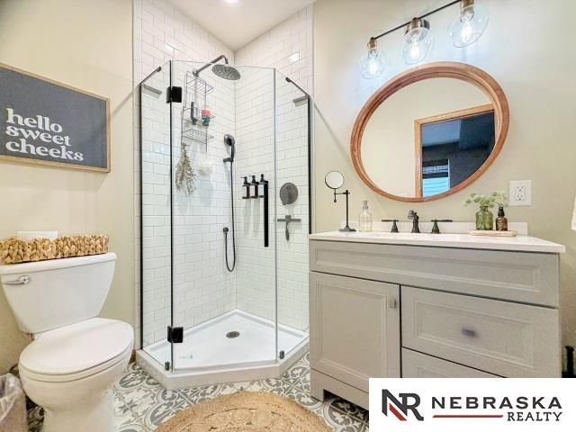 10708 S 214th Street, Gretna, NE 68028