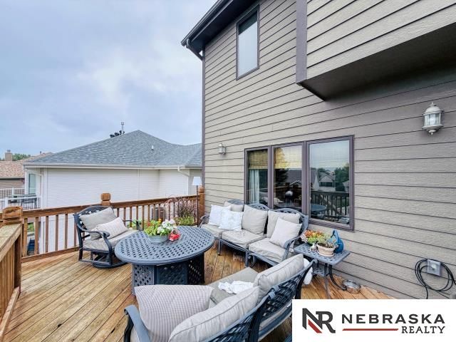 10708 S 214th Street, Gretna, NE 68028