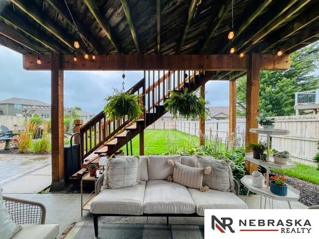 10708 S 214th Street, Gretna, NE 68028