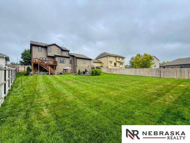 10708 S 214th Street, Gretna, NE 68028