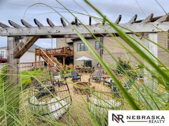 10708 S 214th Street, Gretna, NE 68028