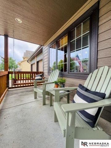 10708 S 214th Street, Gretna, NE 68028
