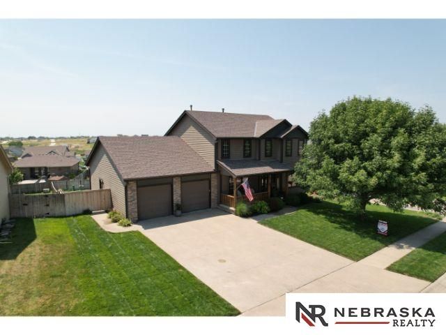 10708 S 214th Street, Gretna, NE 68028