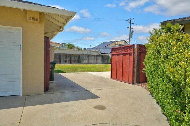 1102 San Marcos Drive, Salinas, CA 93901