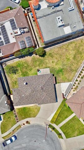 1102 San Marcos Drive, Salinas, CA 93901