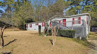 716 Pinecrest Street, Carthage, NC 28327