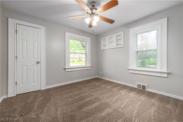 2019 Beverly Hills Drive, Richmond Heights, OH 44143