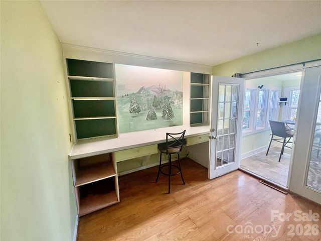 126 Ridgeview Road, Spruce Pine, NC 28777