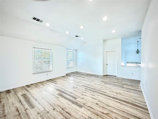 605 Stansted Manor DR, Pflugerville, TX 78660