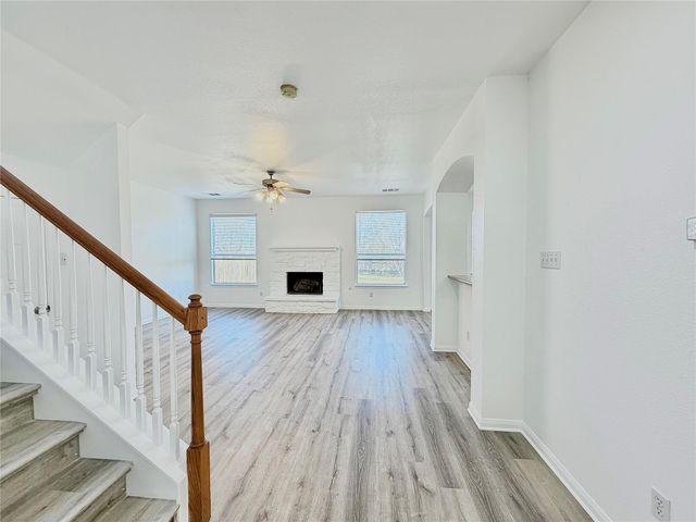 605 Stansted Manor DR, Pflugerville, TX 78660