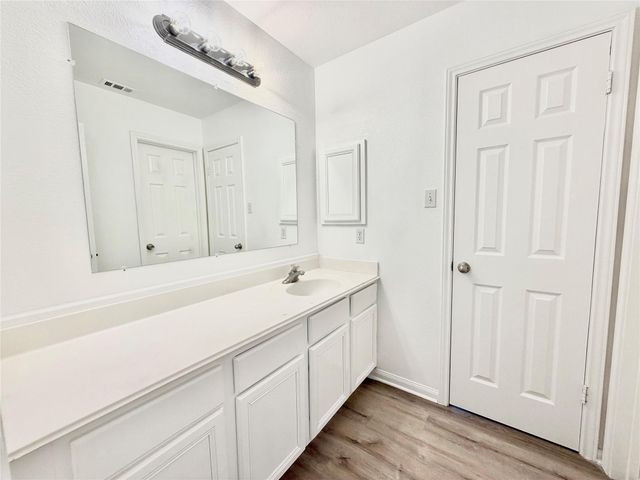 605 Stansted Manor DR, Pflugerville, TX 78660