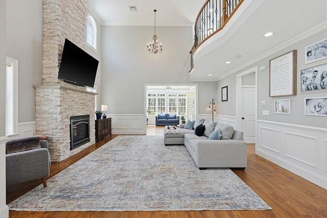 15 Ridge Rd, Wrentham, MA 02093