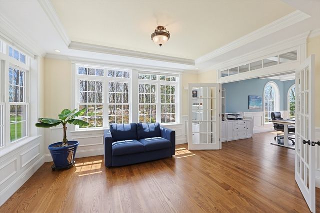 15 Ridge Rd, Wrentham, MA 02093