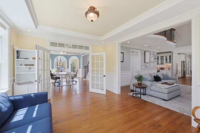 15 Ridge Rd, Wrentham, MA 02093