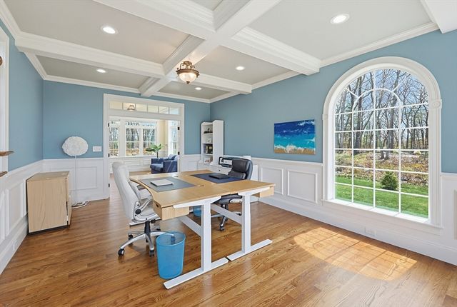 15 Ridge Rd, Wrentham, MA 02093