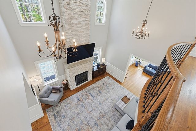 15 Ridge Rd, Wrentham, MA 02093