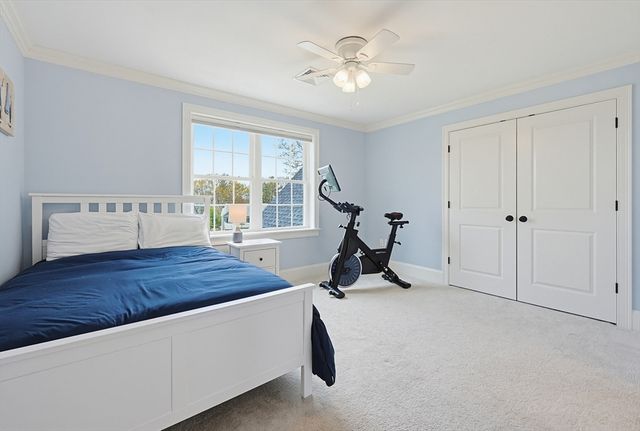 15 Ridge Rd, Wrentham, MA 02093