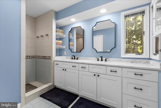 2820 PENNYPOND LN N, Annapolis, MD 21401