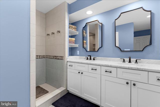 2820 PENNYPOND LN N, Annapolis, MD 21401