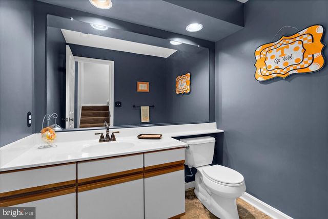 2820 PENNYPOND LN N, Annapolis, MD 21401