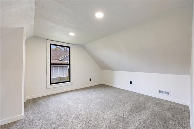 106 S Jeffreys Street, Pleasant Hill, MO 64080