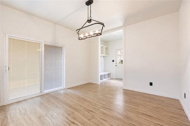 106 S Jeffreys Street, Pleasant Hill, MO 64080