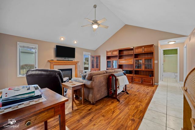 1212 Southcreek Drive, Manteno, IL 60950