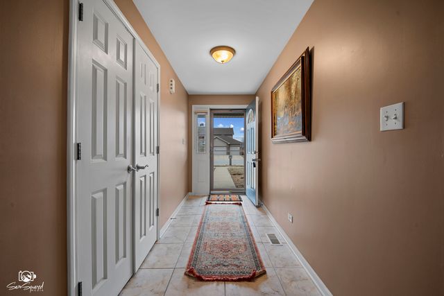 1212 Southcreek Drive, Manteno, IL 60950