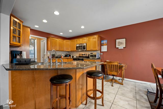 1212 Southcreek Drive, Manteno, IL 60950