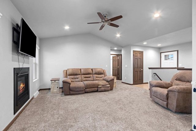 3200 S WEILER ROAD, Kaukauna, WI 54130