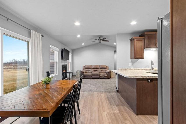 3200 S WEILER ROAD, Kaukauna, WI 54130