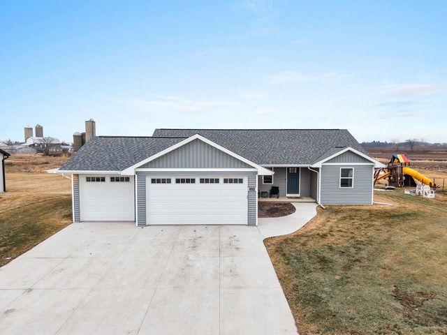 3200 S WEILER ROAD, Kaukauna, WI 54130