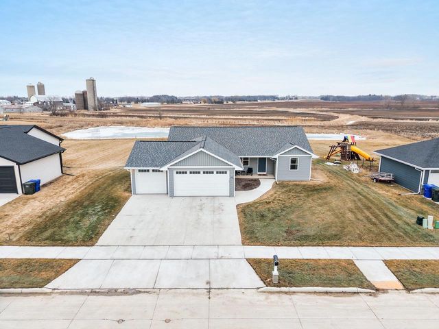 3200 S WEILER ROAD, Kaukauna, WI 54130