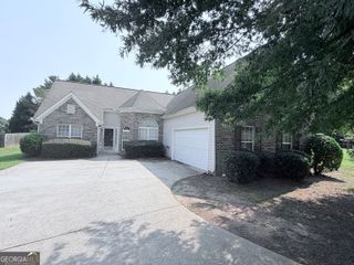 3816 Landing Terrace, Loganville, GA 30052