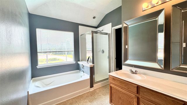 11011 Northam Drive, Tomball, TX 77375