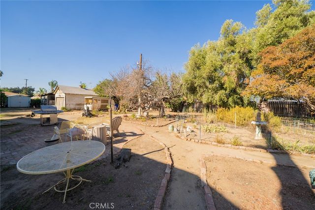 698 Terrace Road, San Bernardino, CA 92410