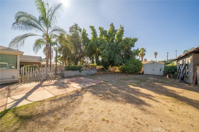 698 Terrace Road, San Bernardino, CA 92410