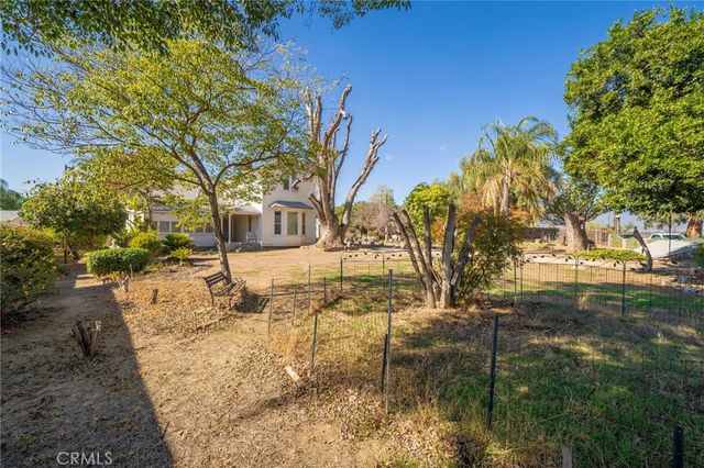 698 Terrace Road, San Bernardino, CA 92410