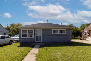 5725 N 60th STREET, Milwaukee, WI 53218