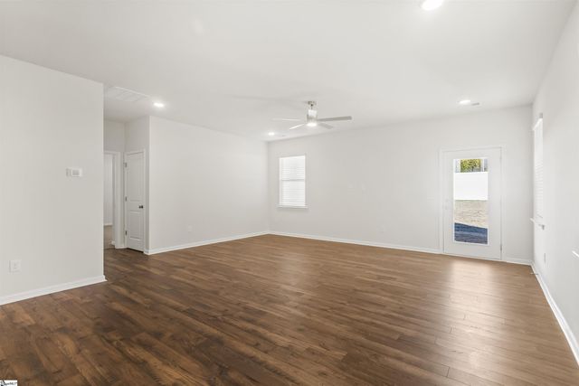 1009 Skidaway Drive, Spartanburg, SC 29303