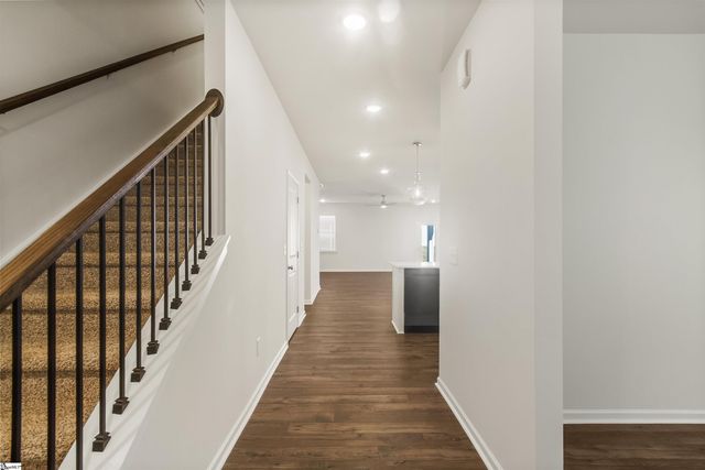 1009 Skidaway Drive, Spartanburg, SC 29303