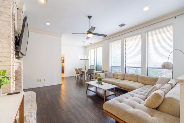 621 Woodway Lane, Richardson, TX 75081