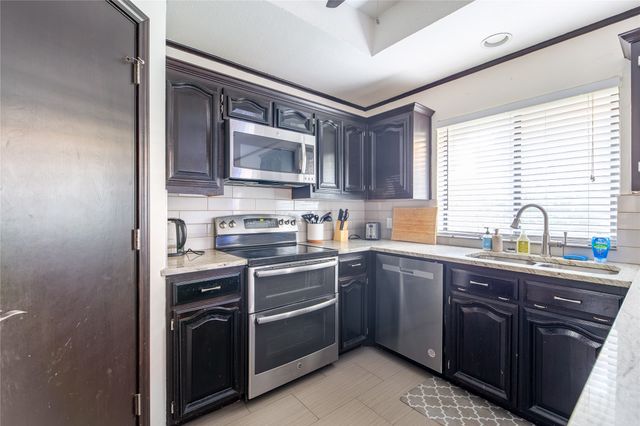 621 Woodway Lane, Richardson, TX 75081
