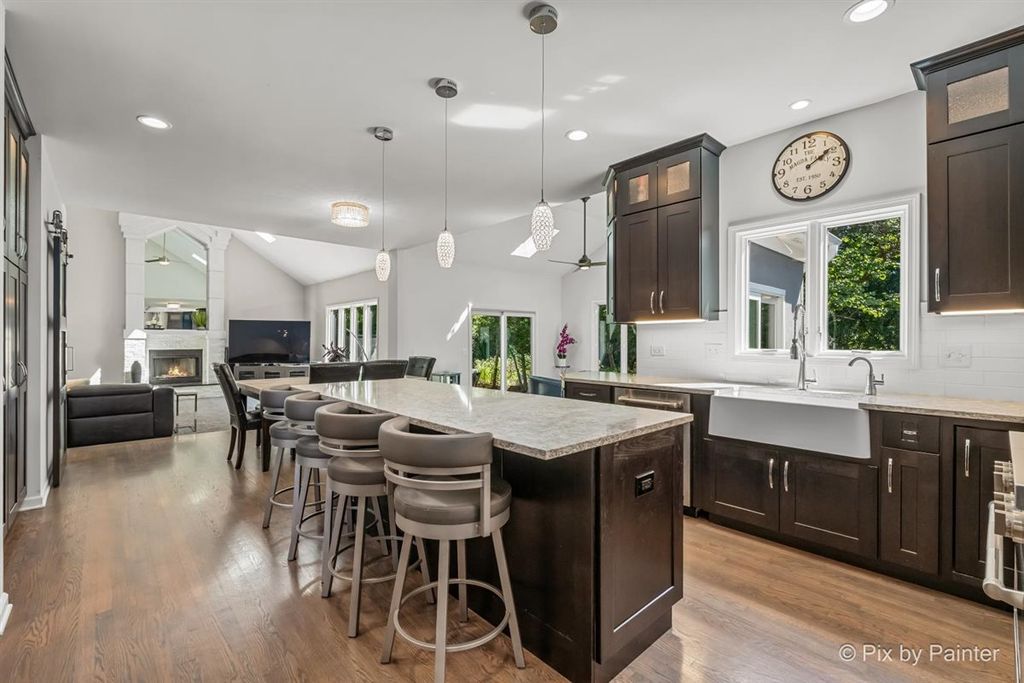 1317 Darien Club Drive, Darien, IL 60561 — photo 3